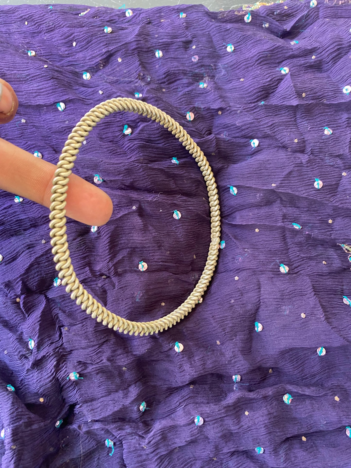 Antique chain bangles comes in a pair 2 pieces