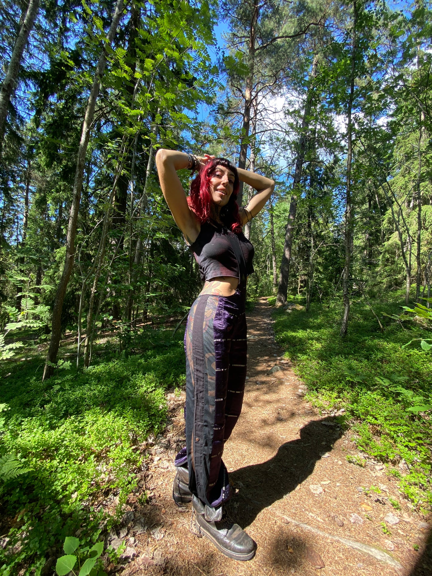 Silk suspender pants in purple