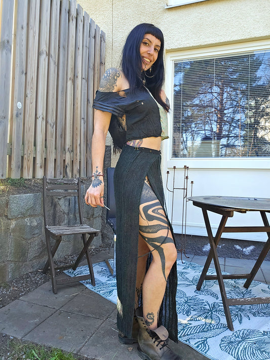 Long skirt with open side