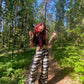 Suspeder pants in rayon fabric with print and lace details