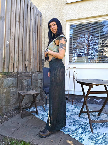 Long skirt with open side