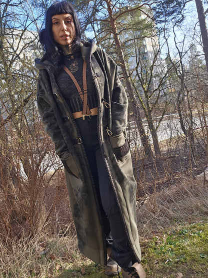 Long cobra hoodie